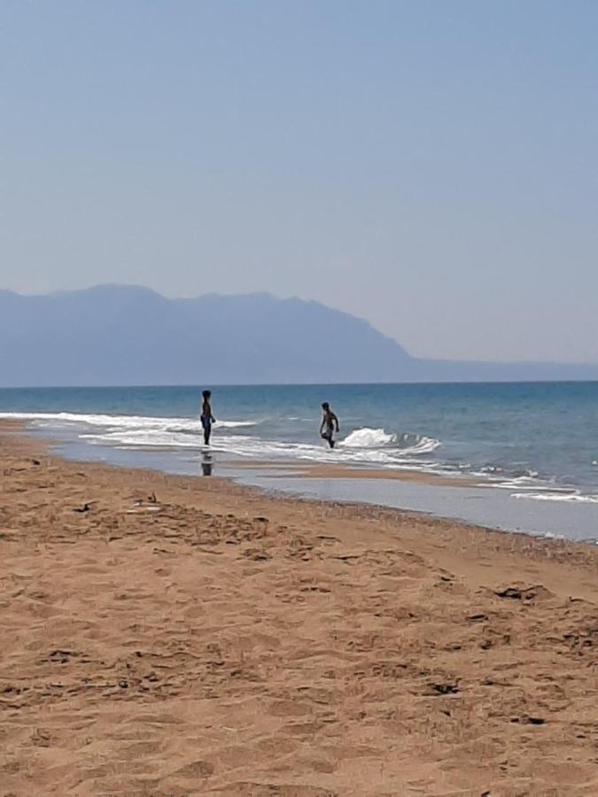 Asfendamos Villa Zaharo Dış mekan fotoğraf